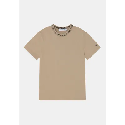 Calvin Klein Jeans EXCLUSIVEINTARSIA LOGO UNISEX - T-shirt con stampa