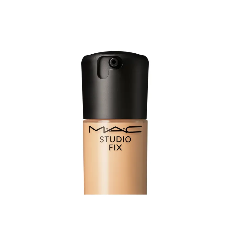 MAC STUDIO FIX FLUID SPF15 - Fondotinta