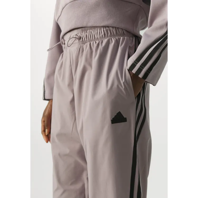 adidas Sportswear FUTURE ICONS THREE STRIPES PANT - Pantaloni sportivi