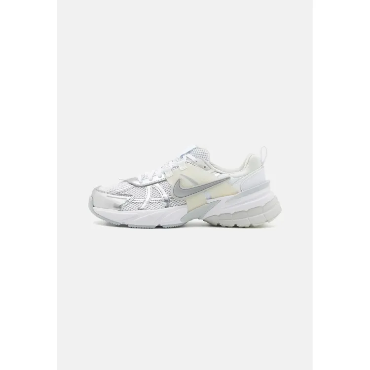 Nike Sportswear V2K RUN - Sneakers basse