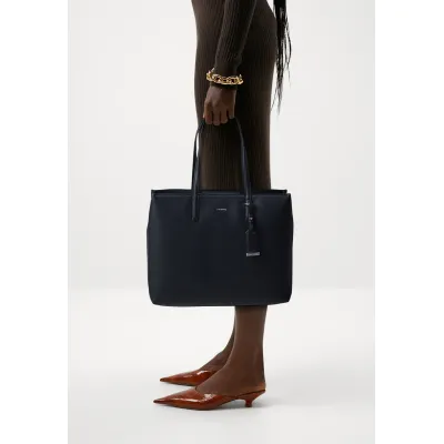 Calvin Klein MUST EPI MONO - Borsa a mano
