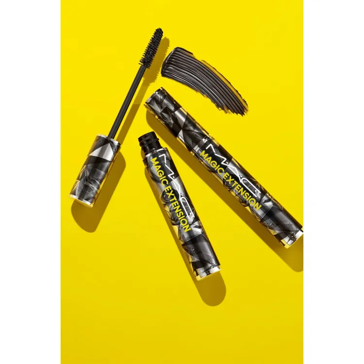 MAC MAGIC EXTENSION MASCARA - Mascara
