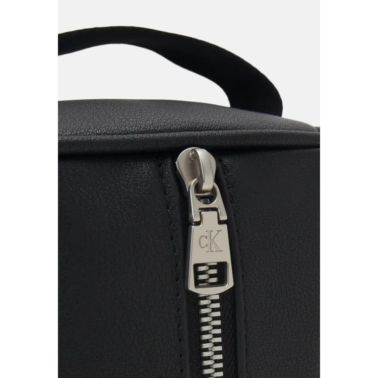Calvin Klein Jeans MONO RFID UNISEX - Trousse