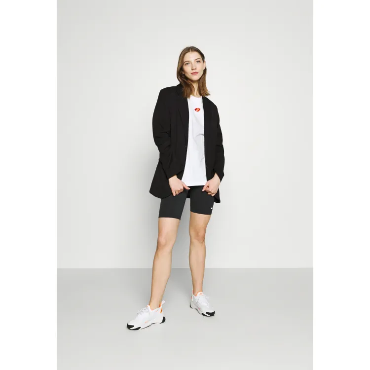 Nike Sportswear BIKER - Shorts