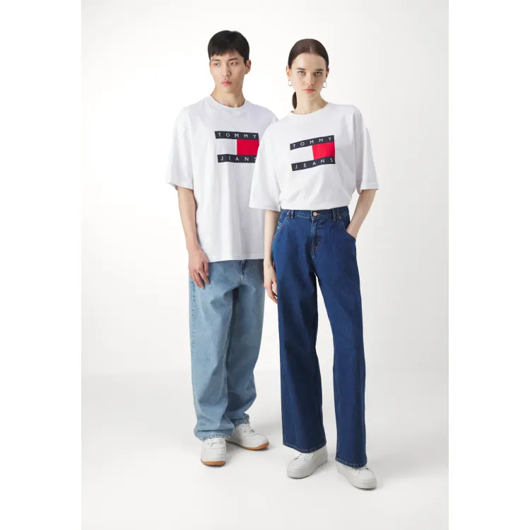 Tommy Jeans SKATE FLAG TEE UNISEX - T-shirt con stampa