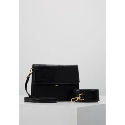 ONLY ONLSARAH CROSS BODY BAG - Borsa a tracolla