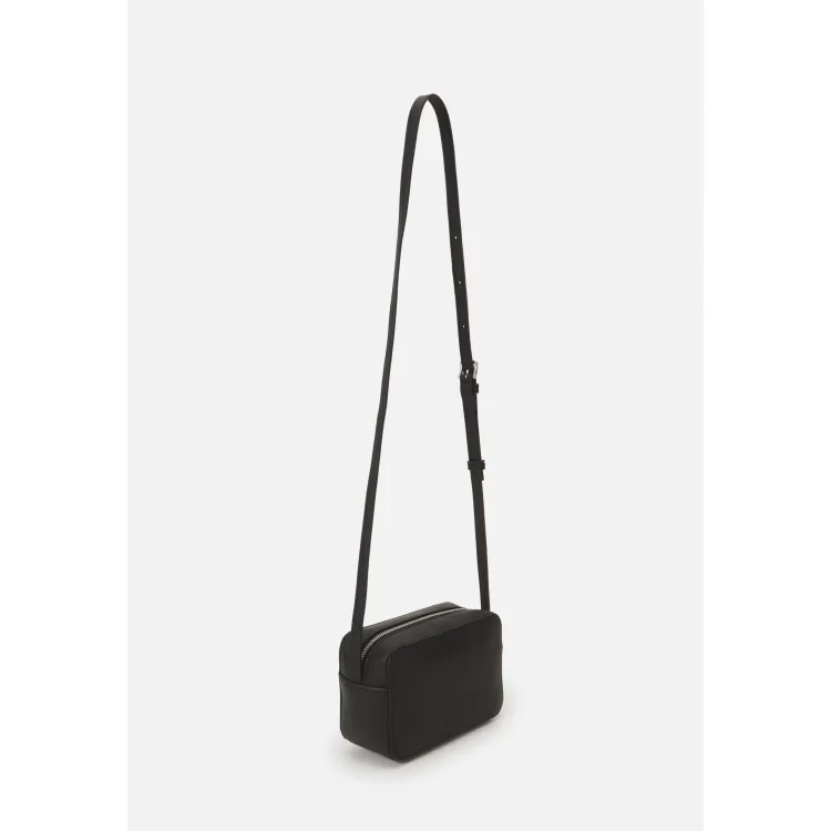 Calvin Klein MUST CAMERA BAG - Borsa a tracolla