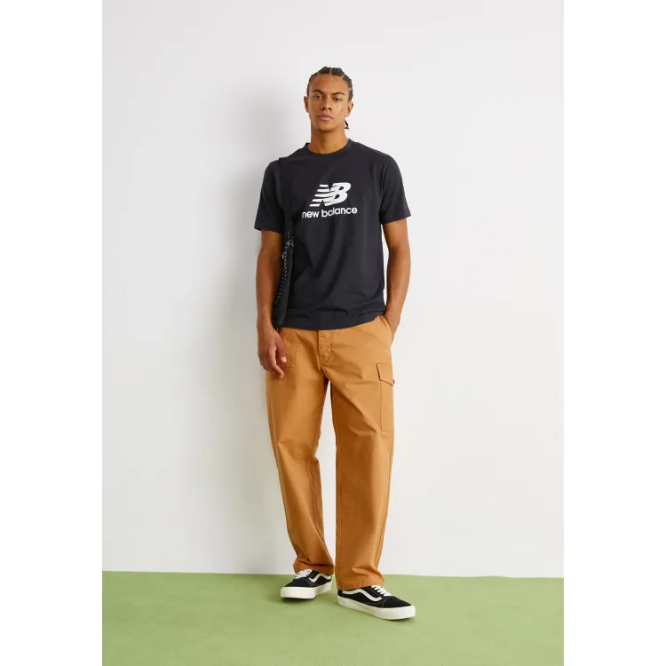New Balance ESSENTIALS STACKED LOGO - T-shirt con stampa