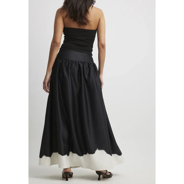 NA-KD WEITERMIT MITTLERER TAILLE - Gonna lunga