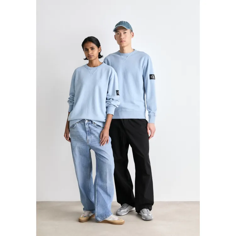 Calvin Klein Jeans WASHED BADGE CREW NECK UNISEX - Felpa