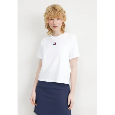 Tommy Jeans BADGE TEE - T-shirt basic