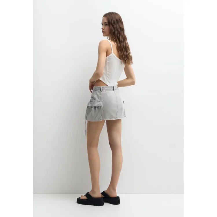 PULL&BEAR MULTIPLE POCKETS - Gonna a campana