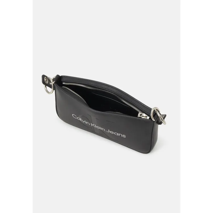 Calvin Klein Jeans SCULPTED SHOULDER POUCH MONO - Borsa a mano