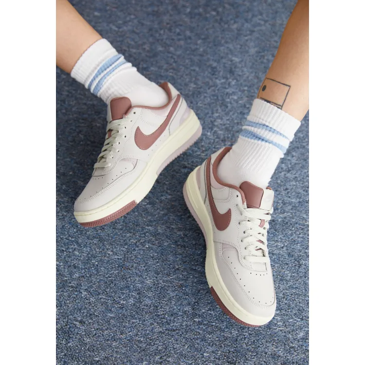 Nike Sportswear GAMMA FORCE - Sneakers basse