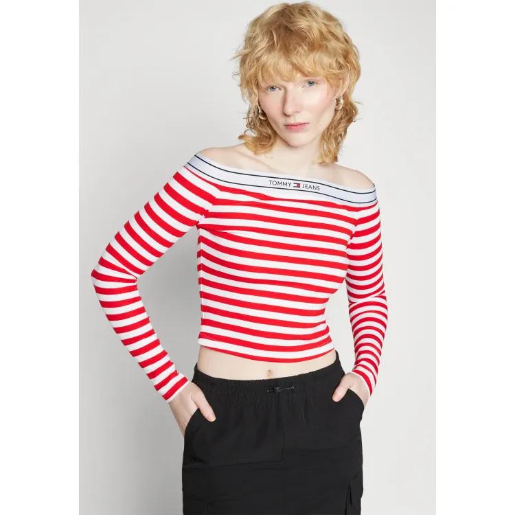 Tommy Jeans LOGO TAPE OFF SHOULDER - Maglietta a manica lunga