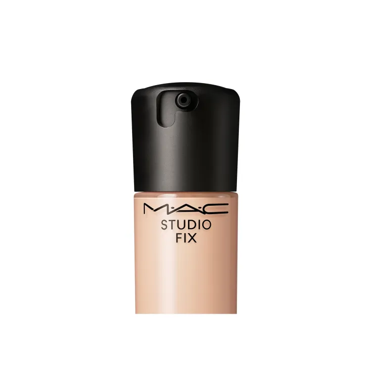 MAC STUDIO FIX FLUID SPF15 - Fondotinta