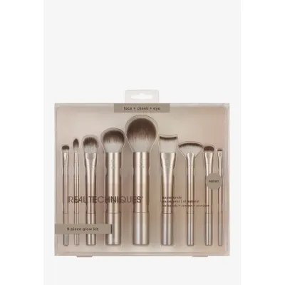 Real Techniques AU NATUREL COMPLETE BRUSH KIT - Kit pennelli