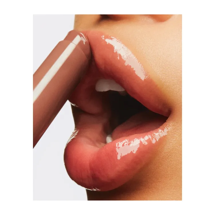 MAC SQUIRT PLUMPING GLOSS STICK - Lucidalabbra