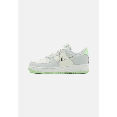 Nike Sportswear AIR FORCE 1 07 SE - Sneakers basse