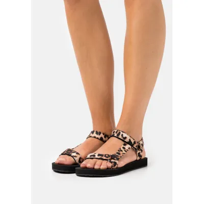 Rubi Shoes by Cotton On STORMY SPORTY - Sandali